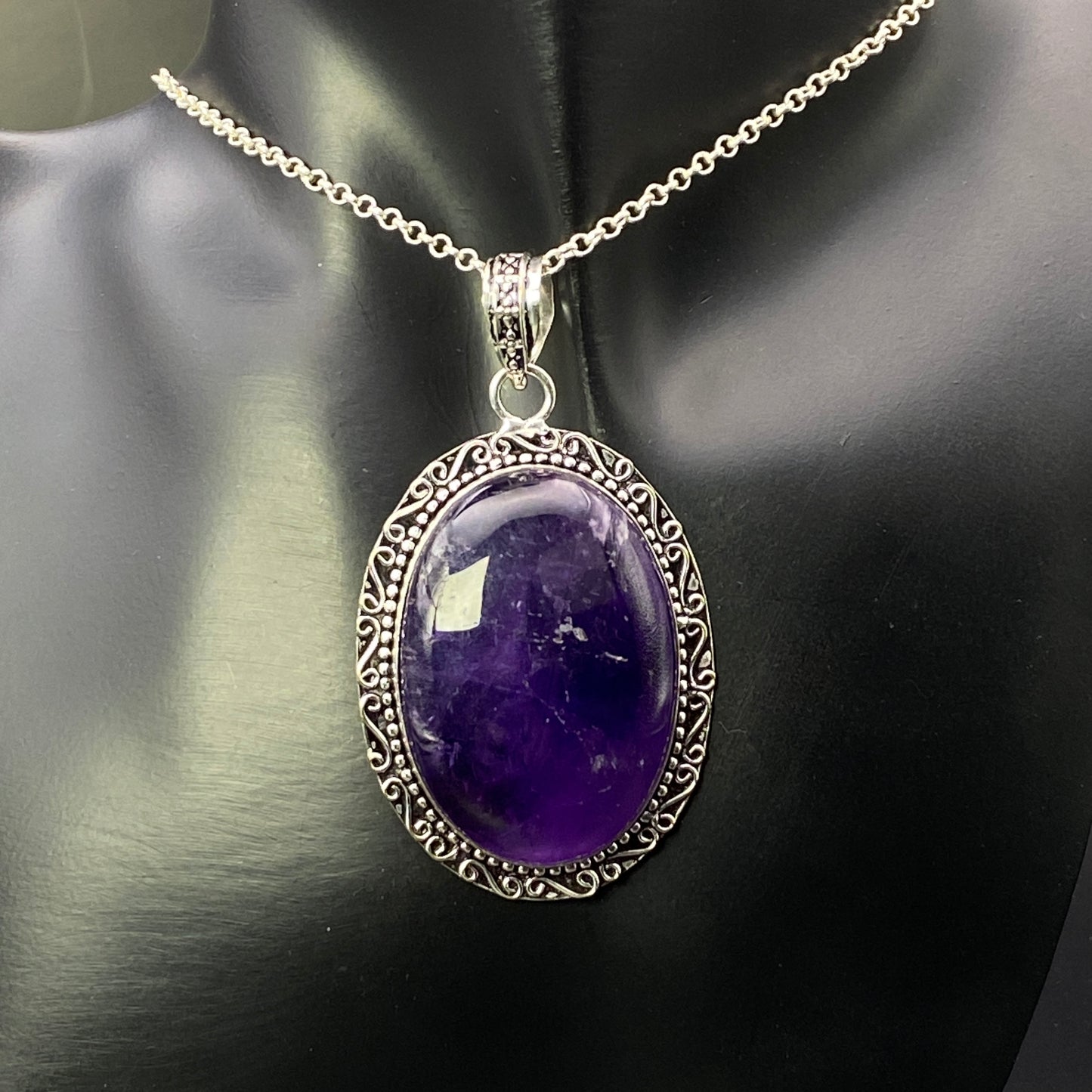 .925 Sterling Silver Amethyst Oval Pendant - Large