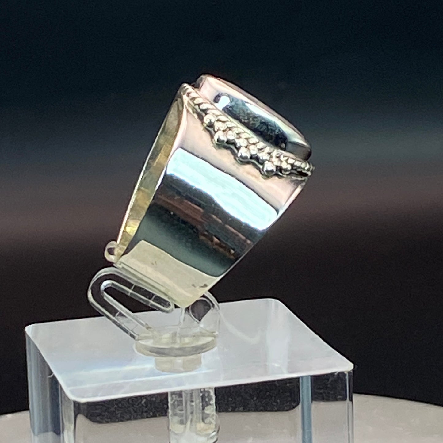 .925 Sterling Silver Rainbow Moonstone Ring - Size 8