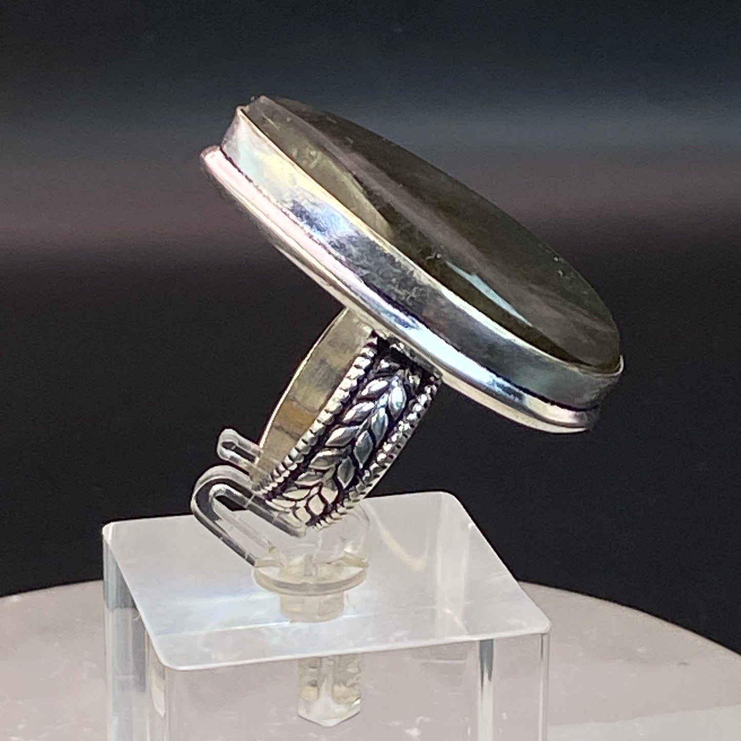 .925 Sterling Silver Labradorite Teardrop Ring - Size 8