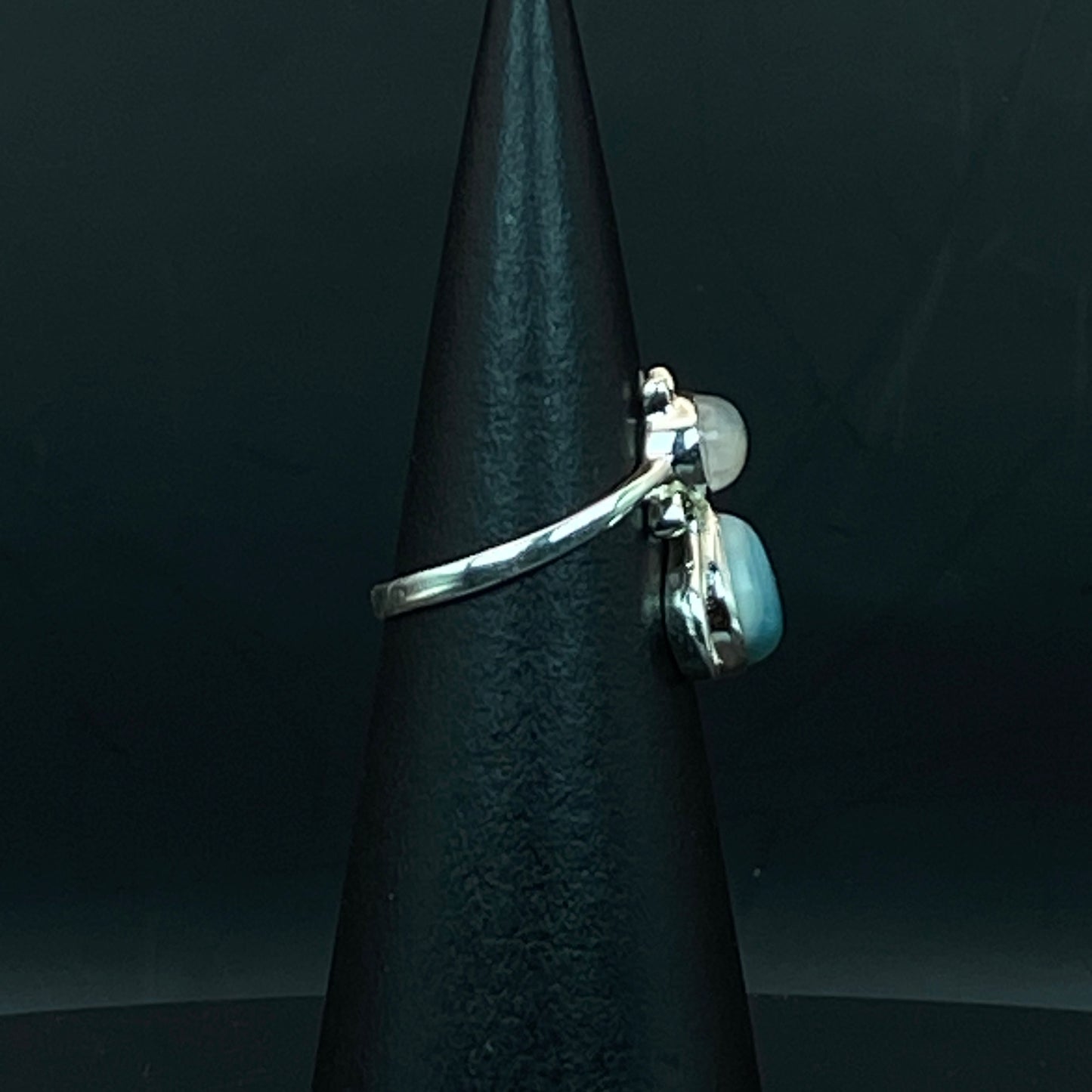 .925 Sterling Silver Rainbow Moonstone & Larimar Cat Ring - Size 9