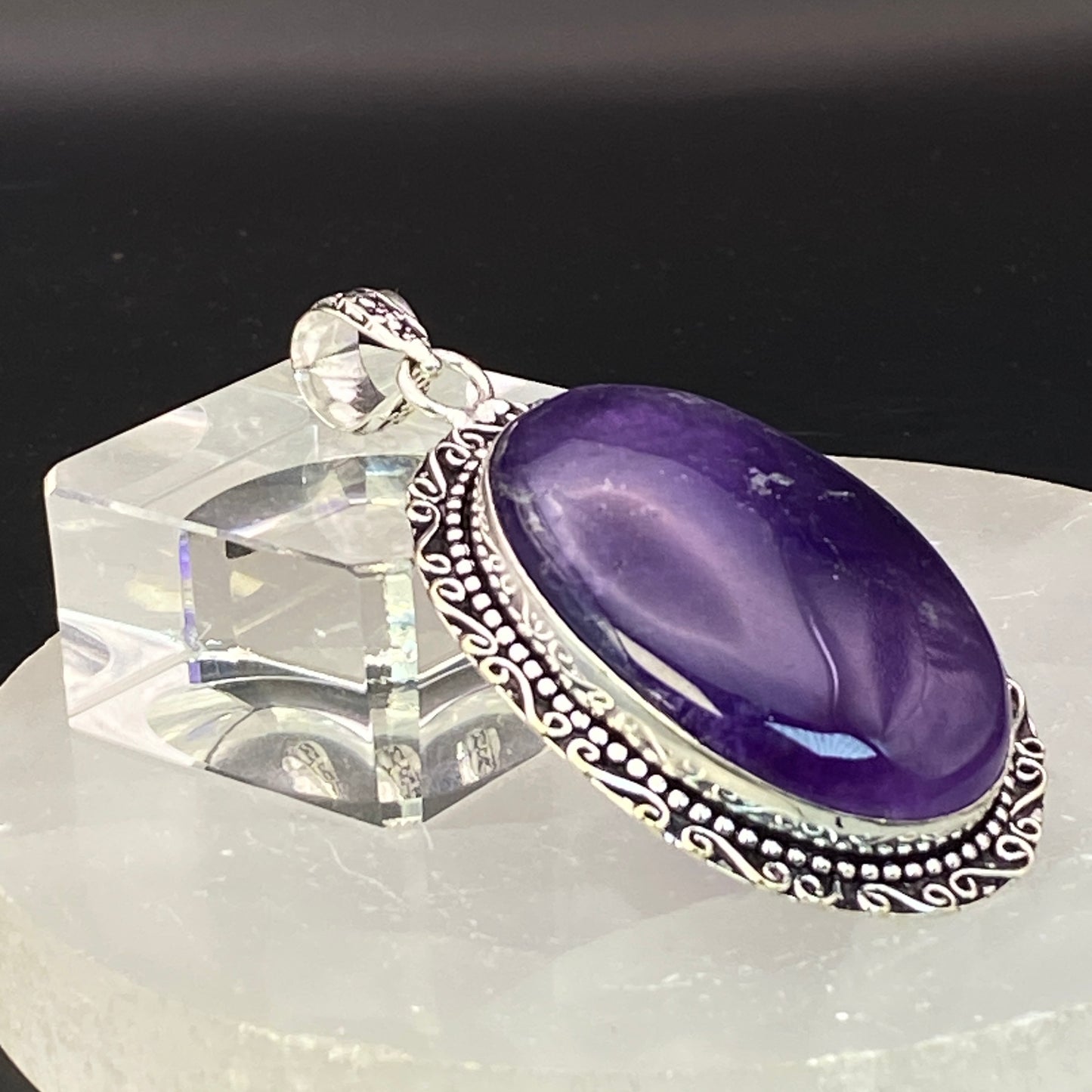 .925 Sterling Silver Amethyst Oval Pendant - Large