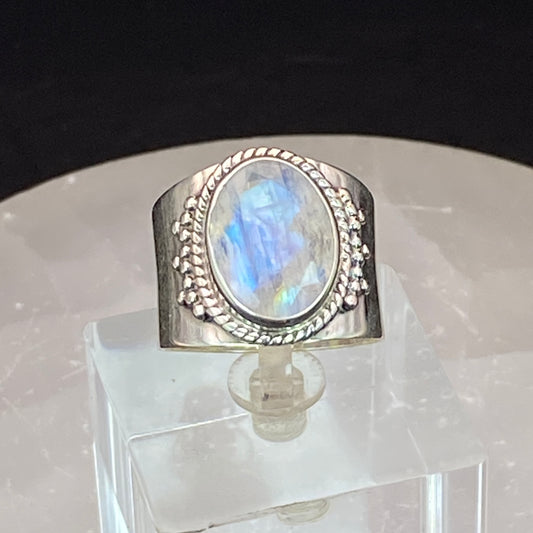 .925 Sterling Silver Rainbow Moonstone Ring - Size 8