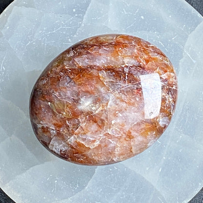 Fire Quartz Palm Stone #8