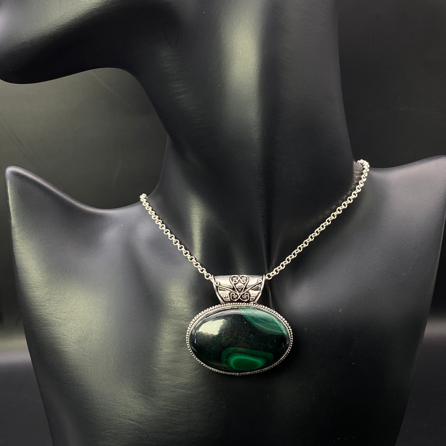 .925 Sterling Silver Malachite Oval Pendant