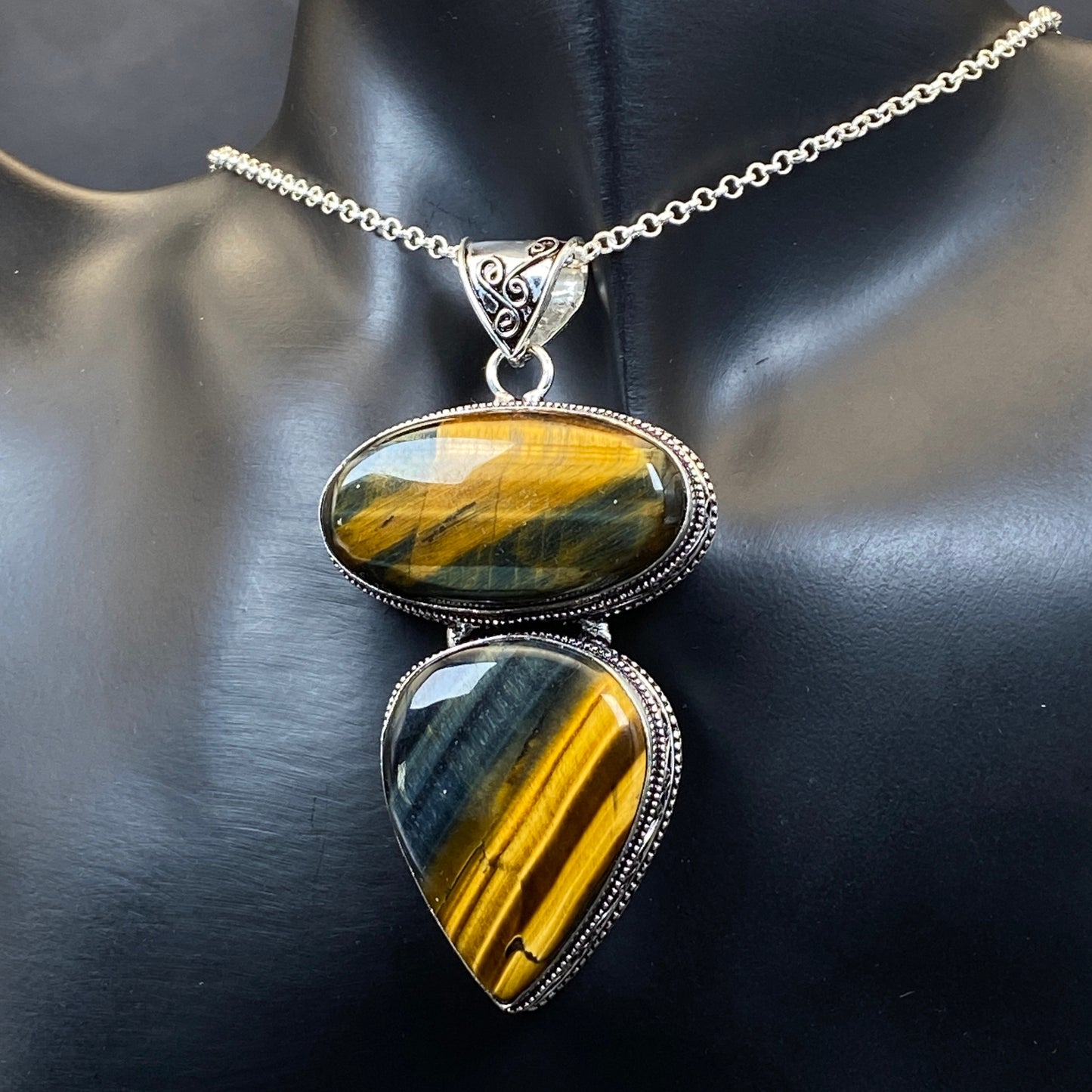 .925 Sterling Silver Tiger's Eye Pendant - Huge!