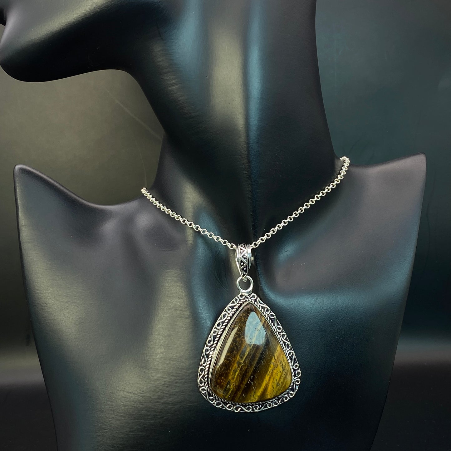 .925 Sterling Silver Tiger's Eye Teardrop Pendant