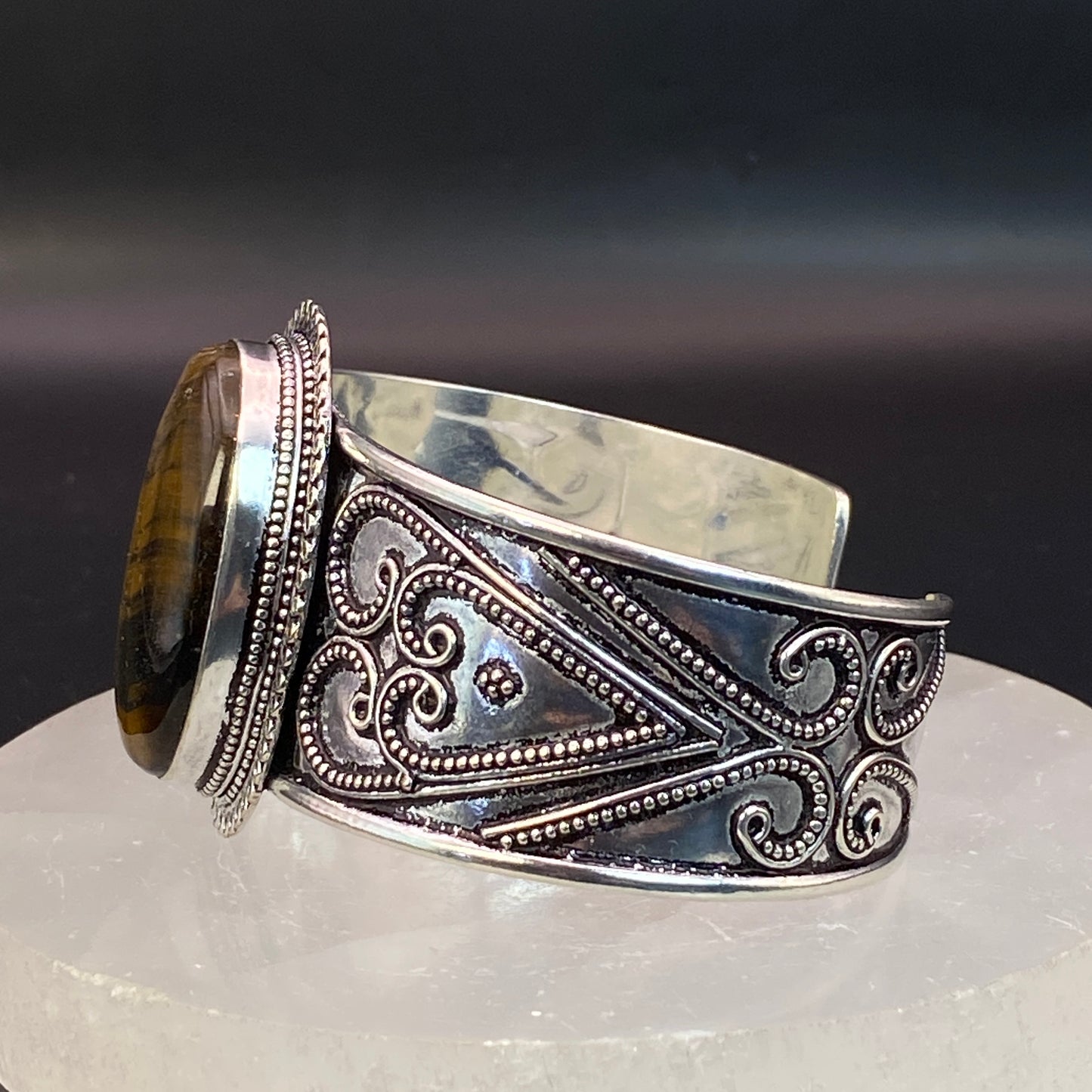 .925 Sterling Silver Tiger's Eye Cuff