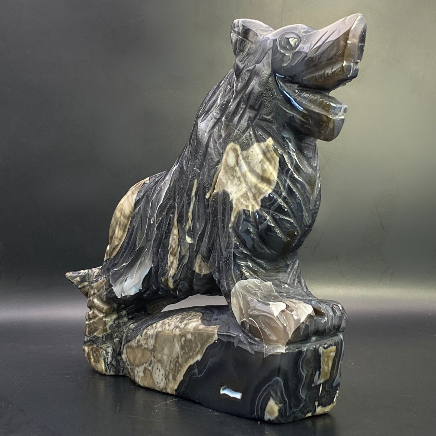 LARGE Volcano Agate Wolf - OVER 1KG!